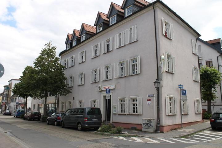 Zum Loewen Hotel Bad Homburg vor der Höhe Exterior photo